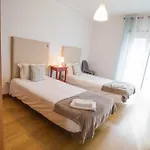 Casas E De *